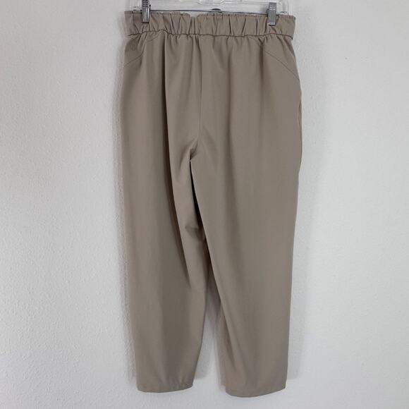 Lululemon Stretch High-Rise Cropped Pant 23" Inseam, Trench, Size 8 - Picture 3 of 10
